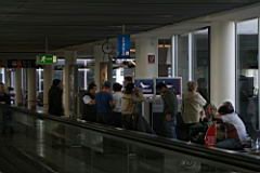 frankfurt smoking section in airport IMG_1095.JPG